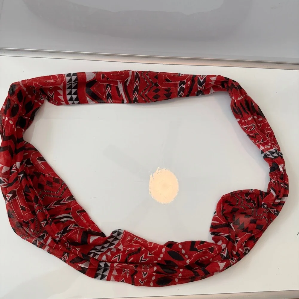 Oklahoma Sooners OU Red Black White Geometric Logo‎ Infinity Loop Scarf